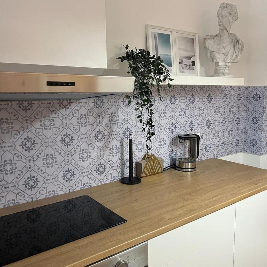 Luxurioeses Apartment,Neubau, 4 Personen, Parkplatz, Griechischer Stil Bochum Buitenkant foto